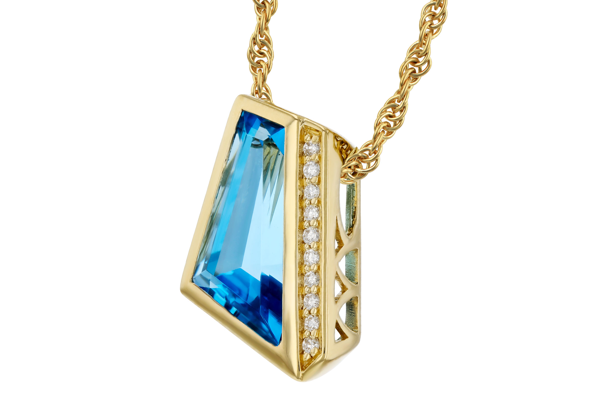 E284-75144: NECKLACE 2.42 SWISS BLUE TOPAZ 2.46 TGW