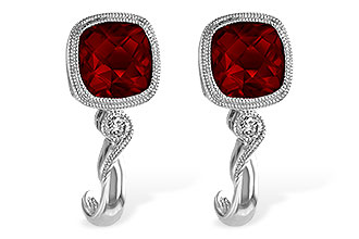 F192-98807: EARRINGS 2.36 GARNET 2.40 TGW