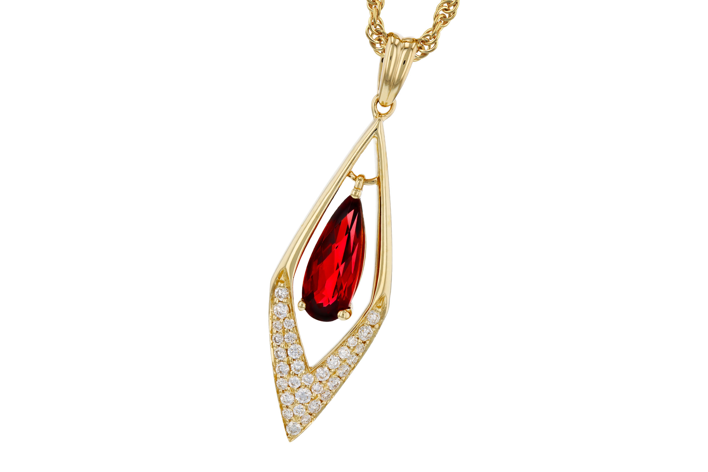 F284-75116: NECK .93 GARNET 1.10 TGW (10x4MM GAR)